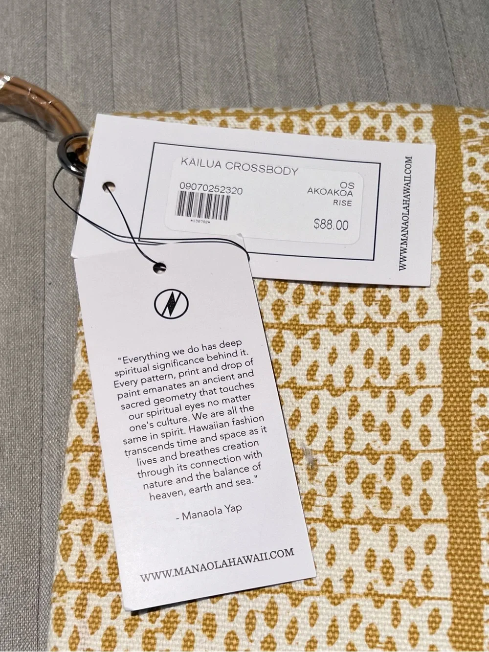 MANAOLA Hawaiian Muster/Yellow bag design crossbody tribal pattern made in Hawai